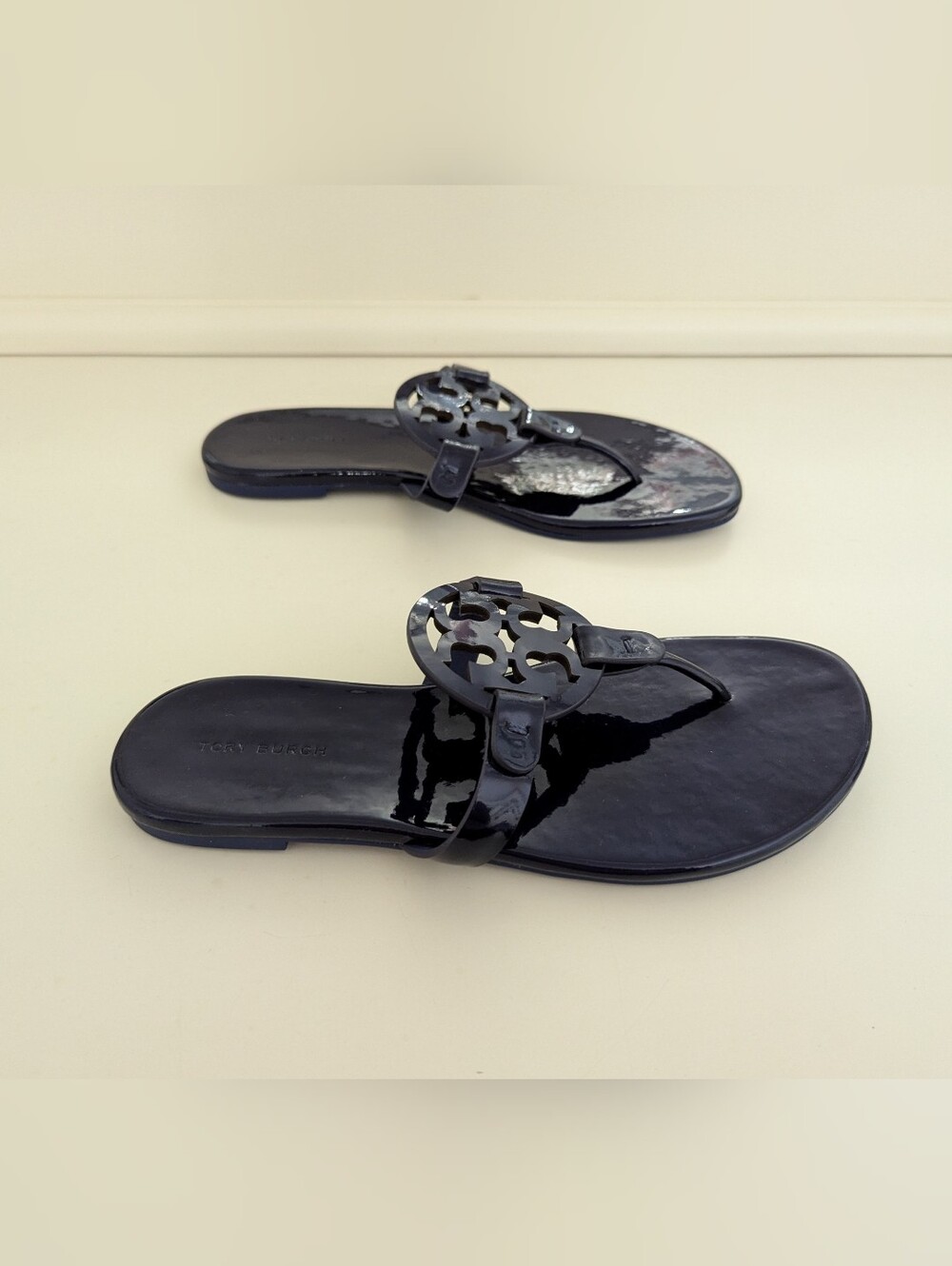 NWOT! Tory Burch Miller Sandal In Dark Blue Patent Leather Size 7.5 - Picture 7 of 15